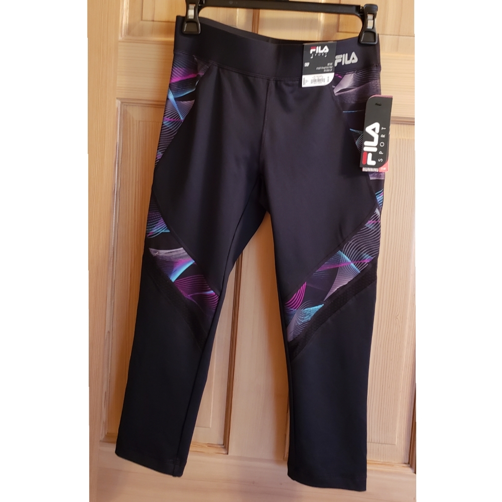 New! FILA Pants Small Black/Multi Crop Running Workout Women's Sport Tru…